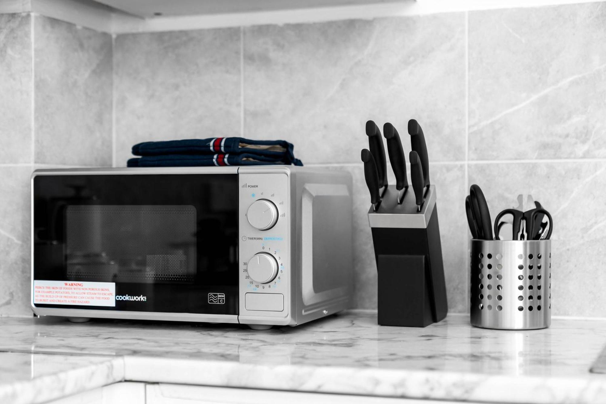 Luxury New House With Free Parking Appartement Birmingham Buitenkant foto