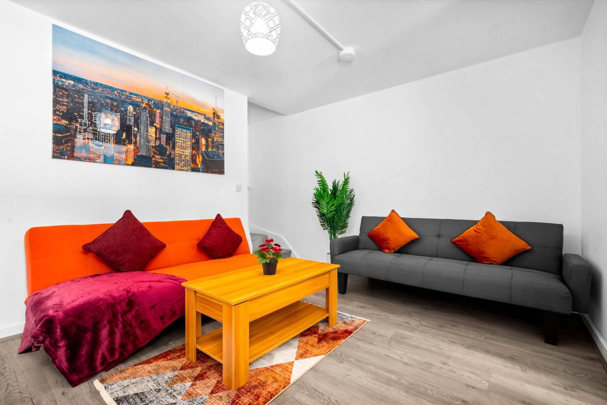 Luxury New House With Free Parking Appartement Birmingham Buitenkant foto
