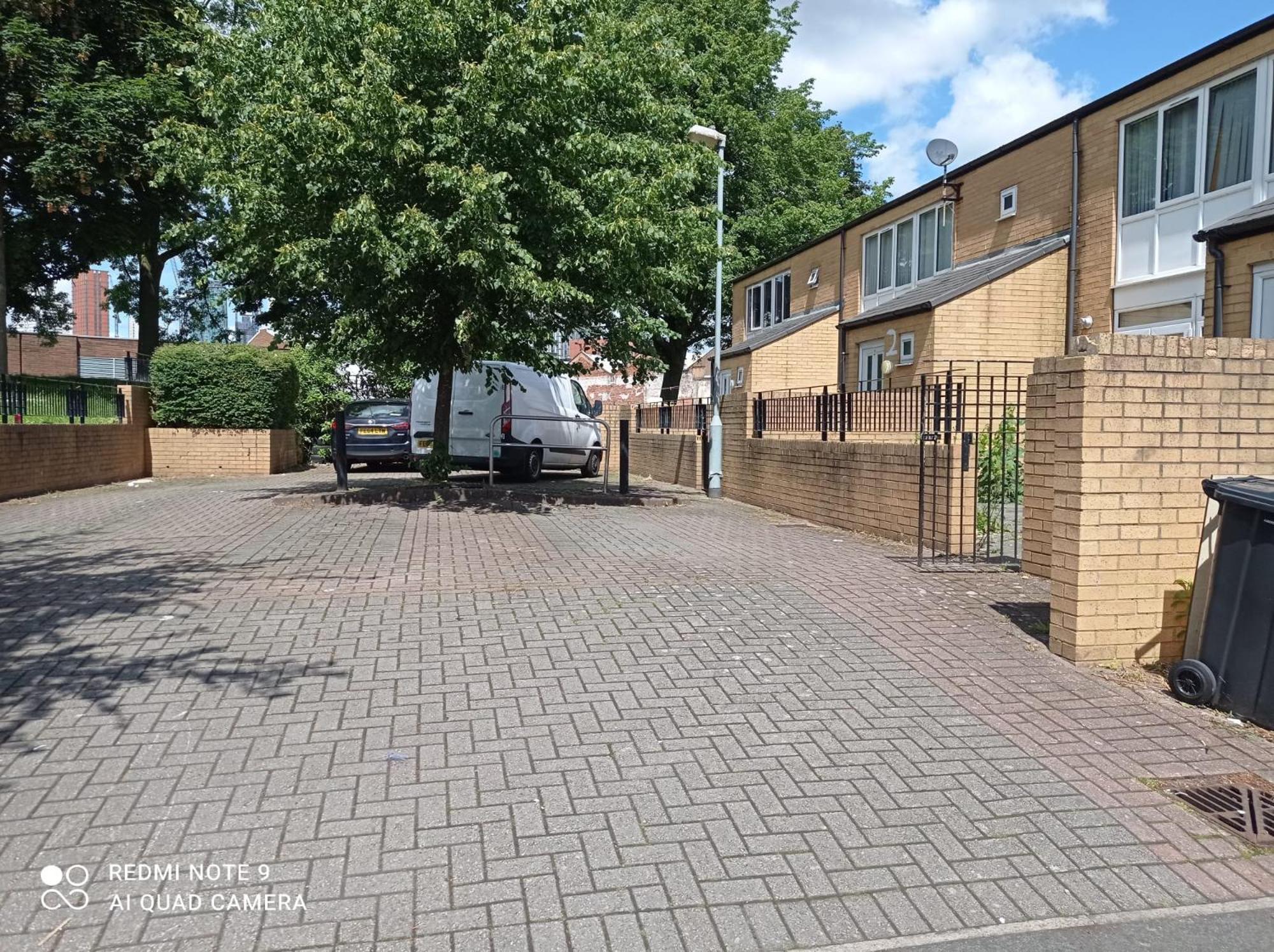 Luxury New House With Free Parking Appartement Birmingham Buitenkant foto
